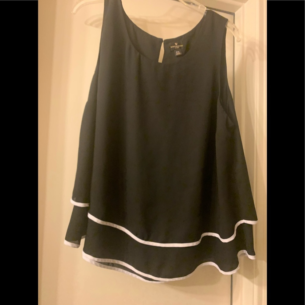 Black sleek top